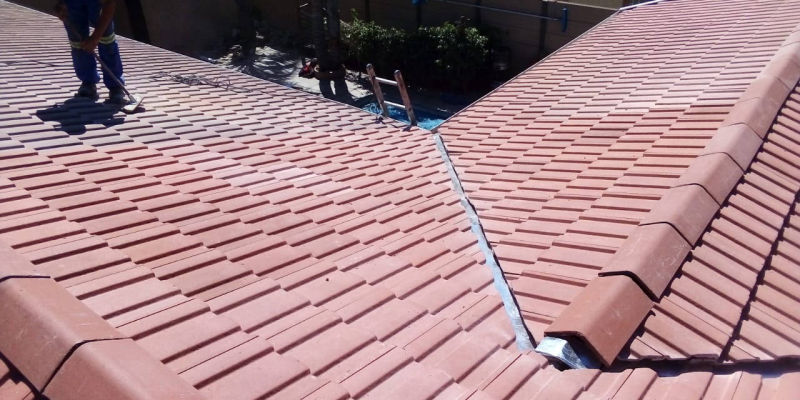 Clay tile roof finish
